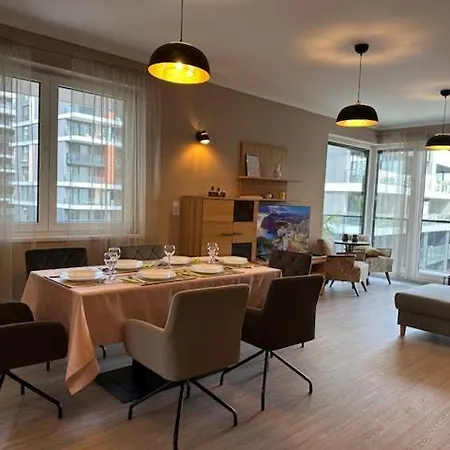 Luxurious Bob Apartment With Private Parking Budapest Exterior photo