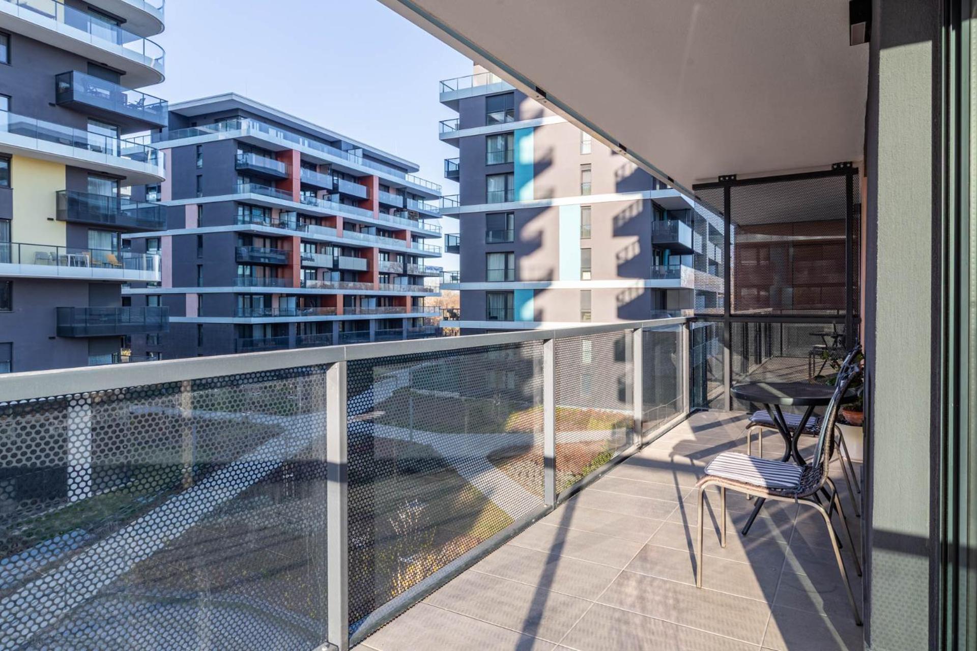 Luxurious Bob With Private Parking Apartament