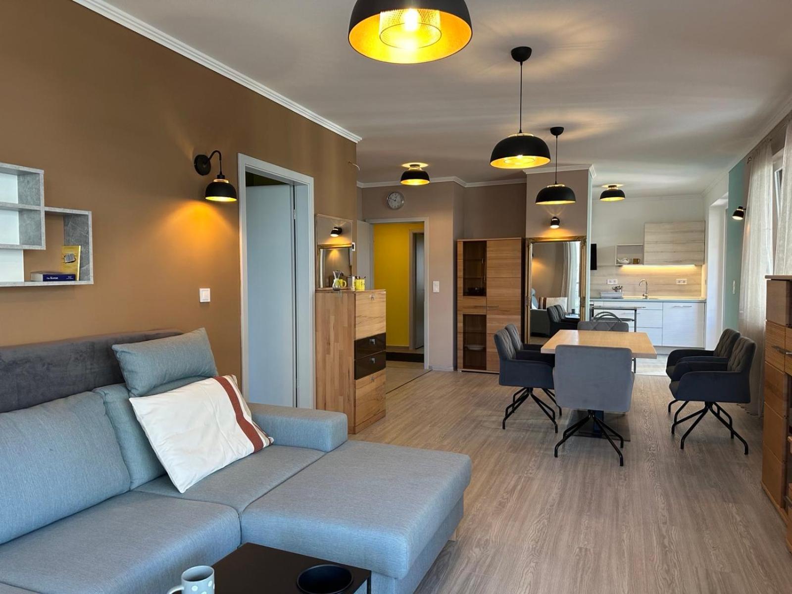 Apartament Luxurious Bob With Private Parking *