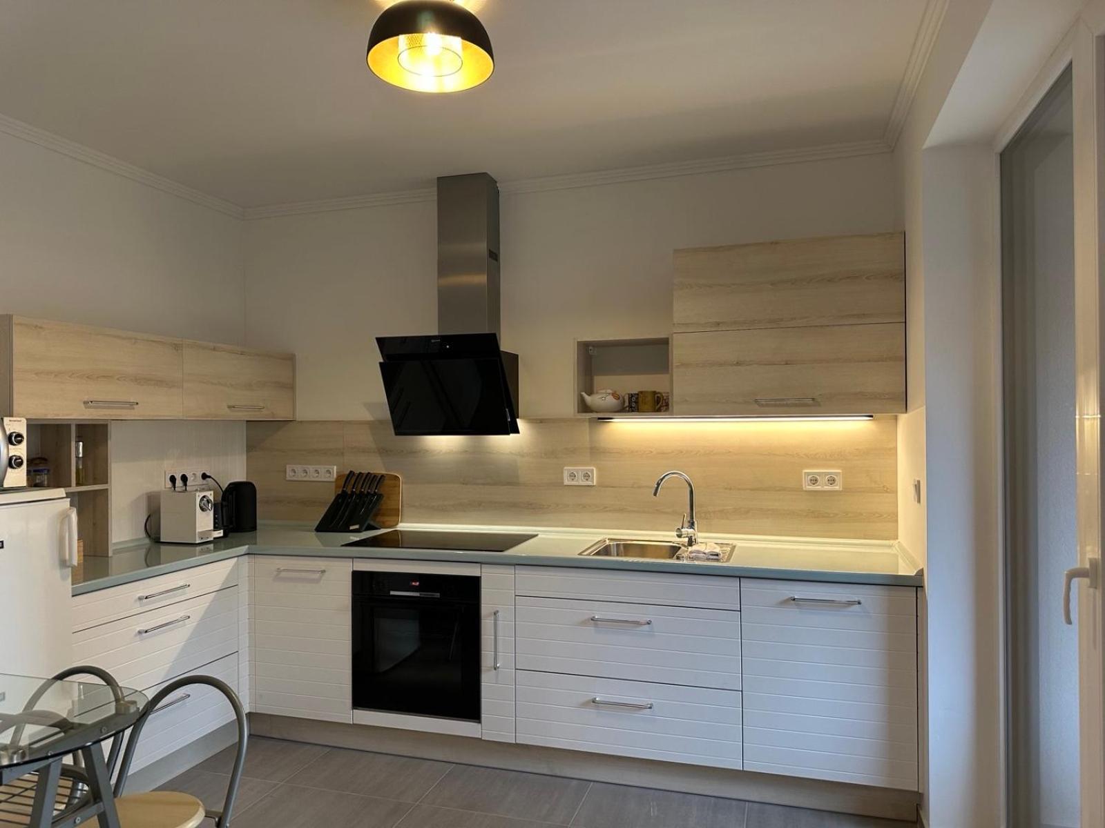 Apartament Luxurious Bob With Private Parking